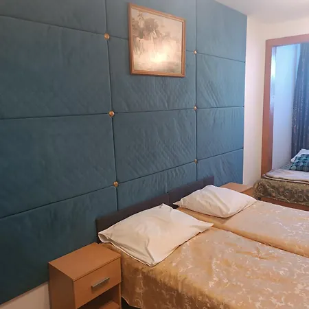 Eljan-centrum Noclegowe * 올슈틴