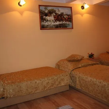 Eljan-centrum Noclegowe Estalagem Olsztyn (Warmian-Masurian)
