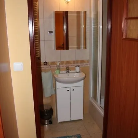 Eljan-centrum Noclegowe 여관