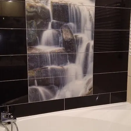 여관 Eljan-centrum Noclegowe 올슈틴